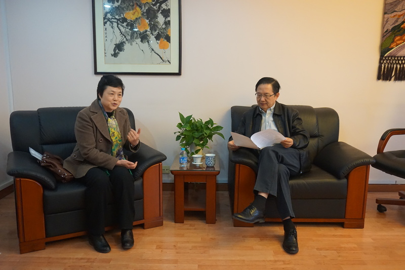 校党委副书记马玉录与民进专职副主委许政涛会谈